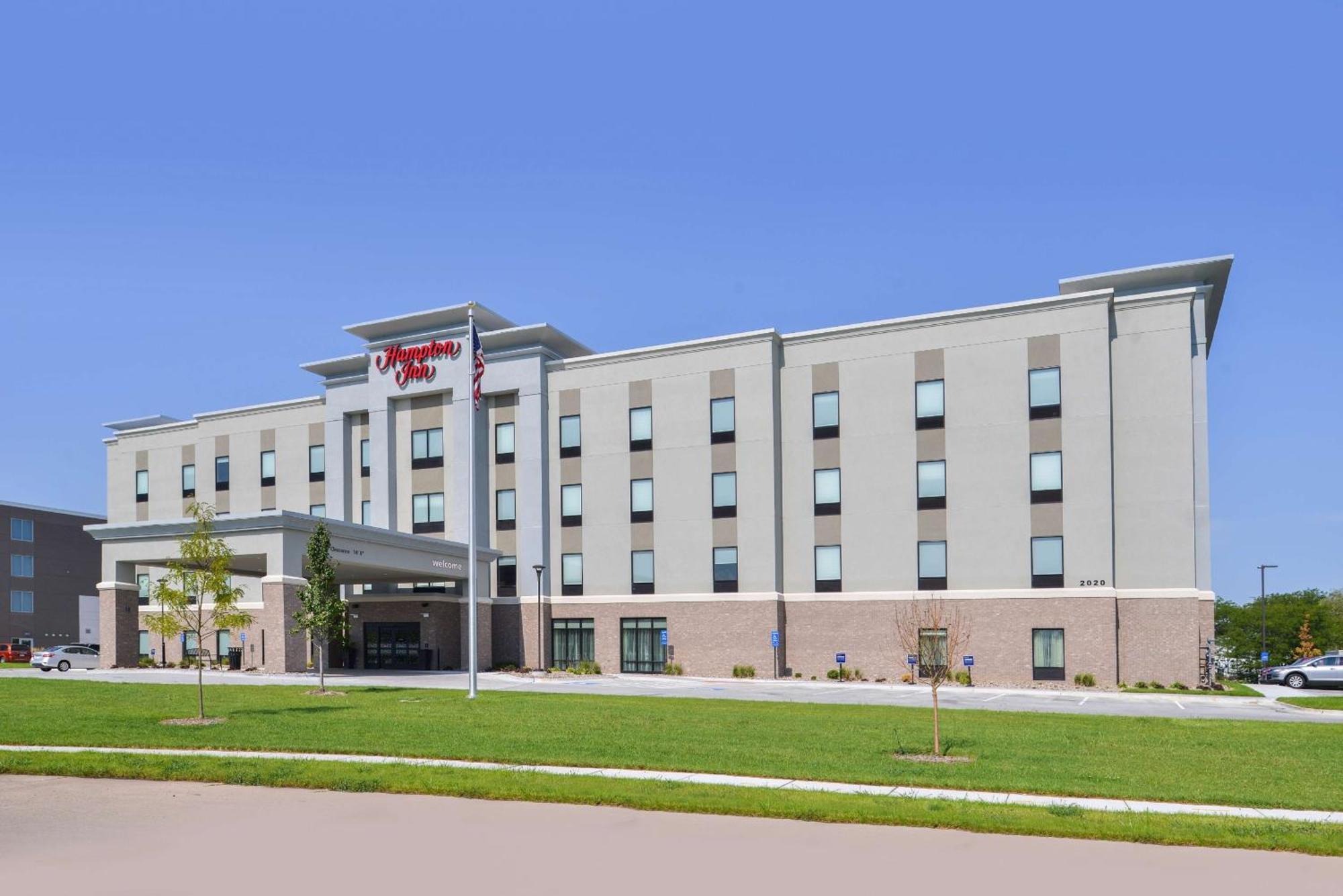 Hampton Inn By Hilton Omaha Airport, Ia Carter Lake Kültér fotó