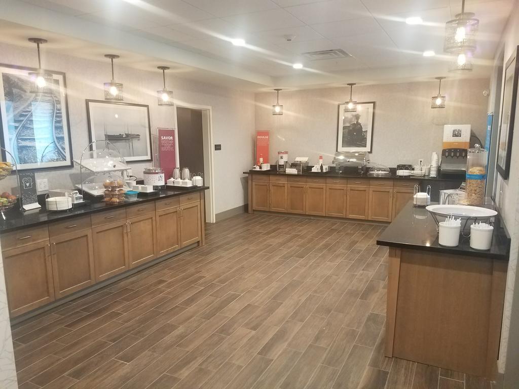 Hampton Inn By Hilton Omaha Airport, Ia Carter Lake Kültér fotó